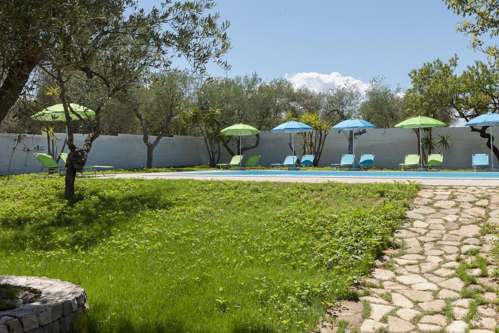 Hotel Villa Pirotta Sannicandro di Bari Extérieur photo